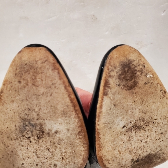 Jimmy Choo Black Patent Leather Pumps Heels - Picture 6 of 7